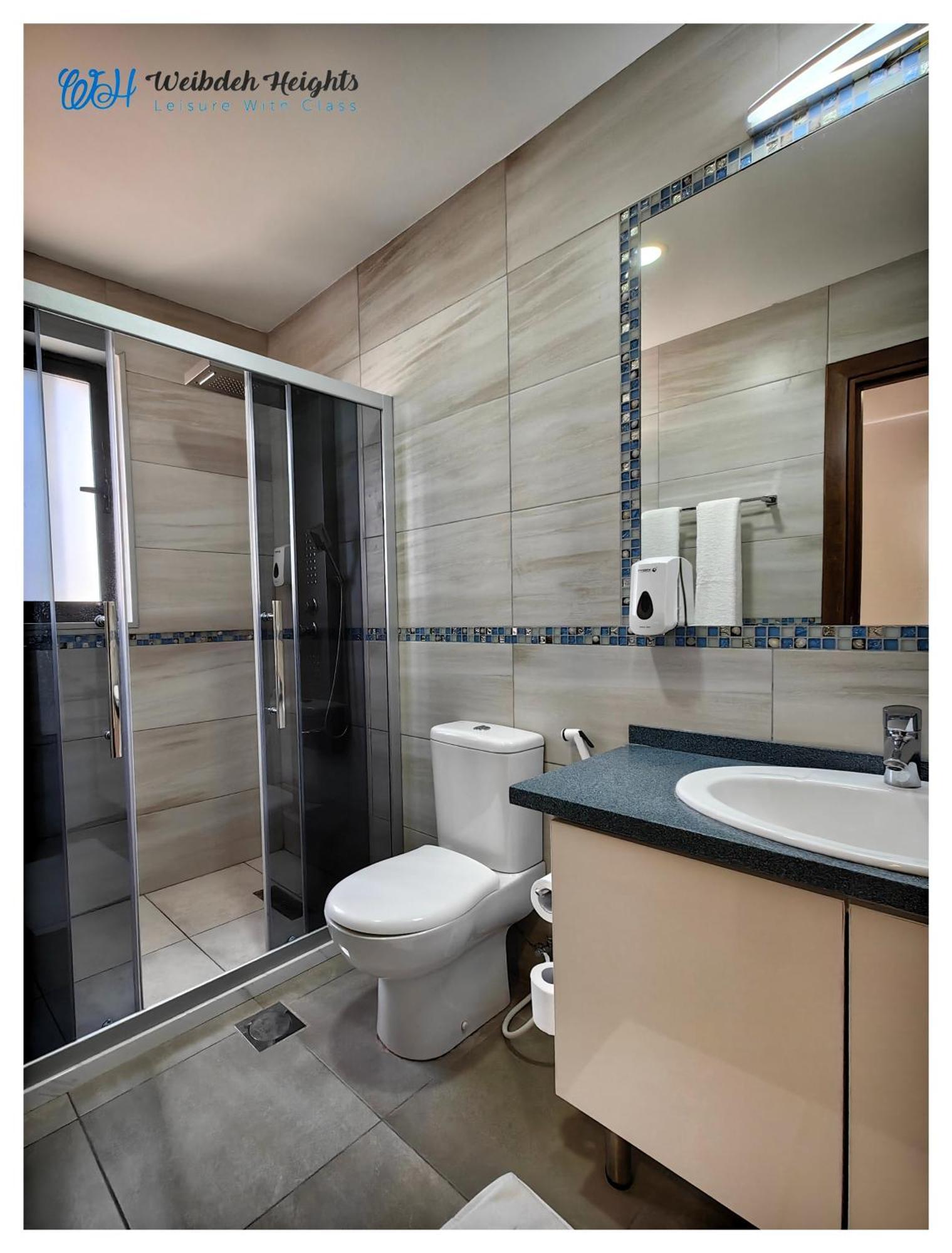 Weibdeh Heights Hotel Suites Амман Экстерьер фото